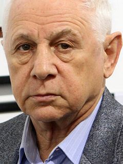 Эдуард Тополь