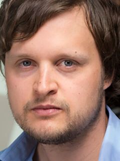 Егор Олесов