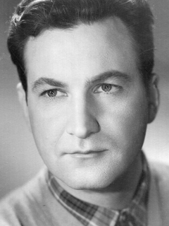 Лев Поляков