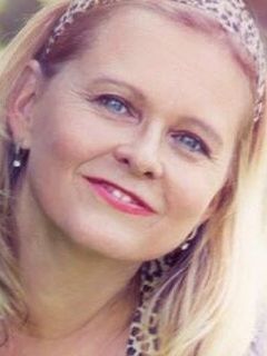 Мирослава Сучкова