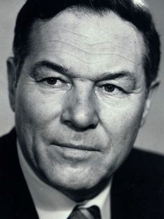 Евгений Буренков