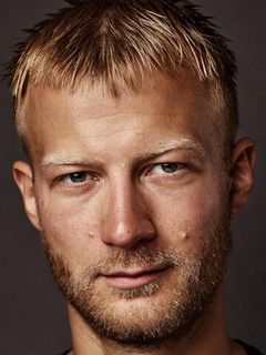 Густав Дюэкьер Гис