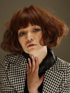 Рэона Хирота