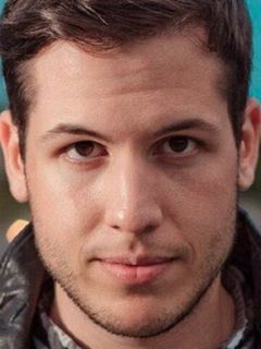 Дэвид Эмануэл