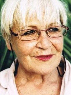 Кармен Бельоч