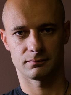 Валерий Карибьян