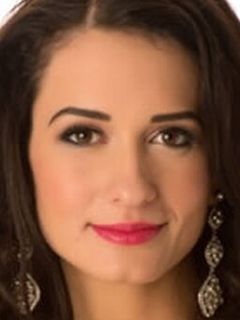 Делия Моника Дука