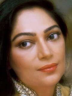 Сими Гаревал