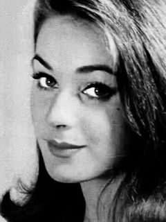 Женевьев Гра