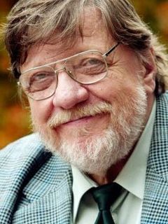 Лео Ластумаки