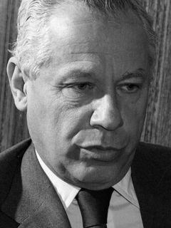 Александр Кулешов