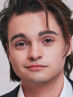 Макс Буркхолдер
