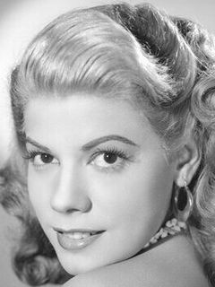 Нинон Севилья