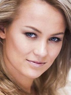 Софи Роуз Холлоуэй