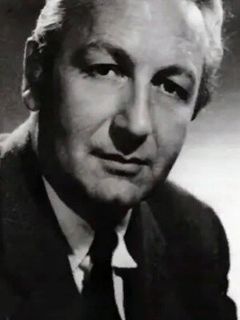 Майкл Куррер-Бригс