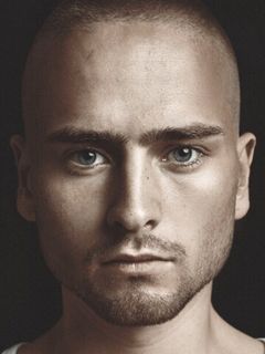 Аугуст Картер