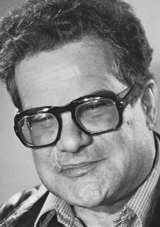 Конрад Вольф