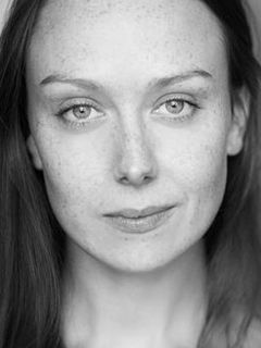 Скарлетт Брукс