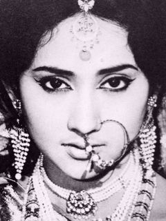 Сандхия Рой