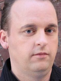 Келли Майкл Стюарт