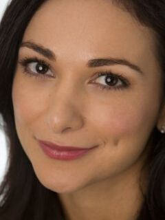 Паола Катсапас