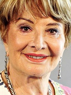 Глория Менезес