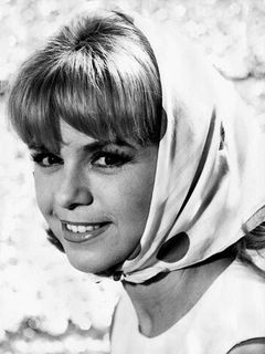 Женевьева Клюни