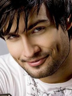 Вивиан Дсена