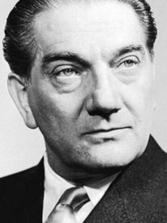 Золтан Грегушш