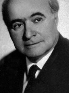 Лев Атаманов