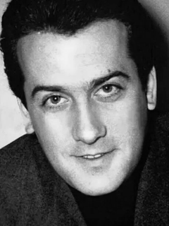 Алекос Александракис