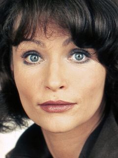 Ангелика Домрёзе