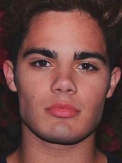 Эмери Келли