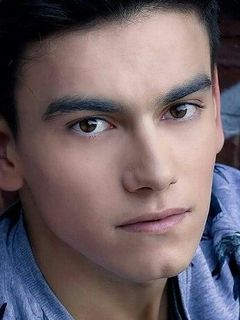 Агустин Бернаскони