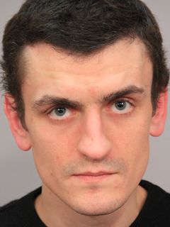Роман Робов