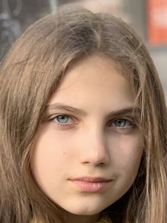 Хелена Пиеске