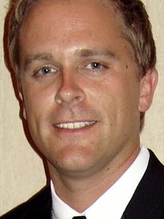 Джеймс МакДермотт