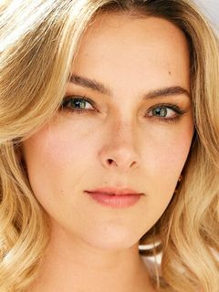 Райли Дэнди