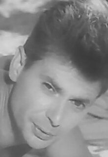 Ролан Менар