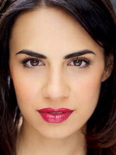 Shelley Molad