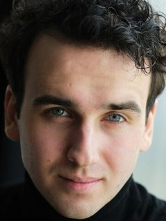 Арсений Загуменнов