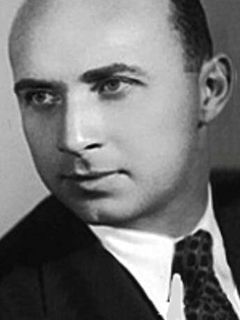 Петр Березов