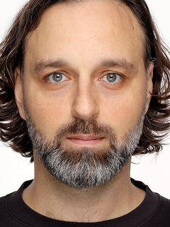 Максим Аджави