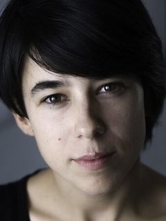 Мэрион Дювал