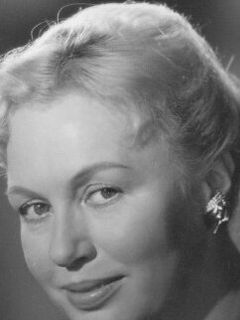 Камилла Шпира