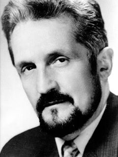 Антони Левек