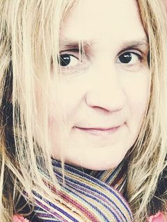 Лоресса Клисби