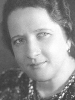 Елена Шатрова