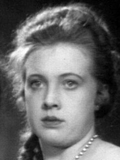 Нина Латонина