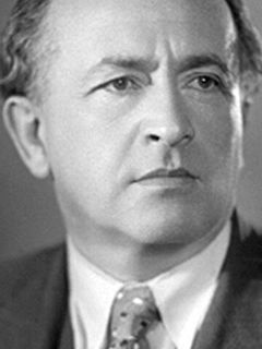Александр Карев